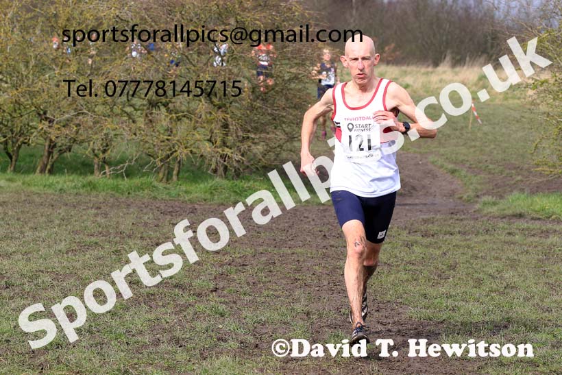 Womens and Mens 65+ in the 2023 BMAF Cross Country Champs., Wallsend. Photo: David T. Hewitson/Sports for All Pics